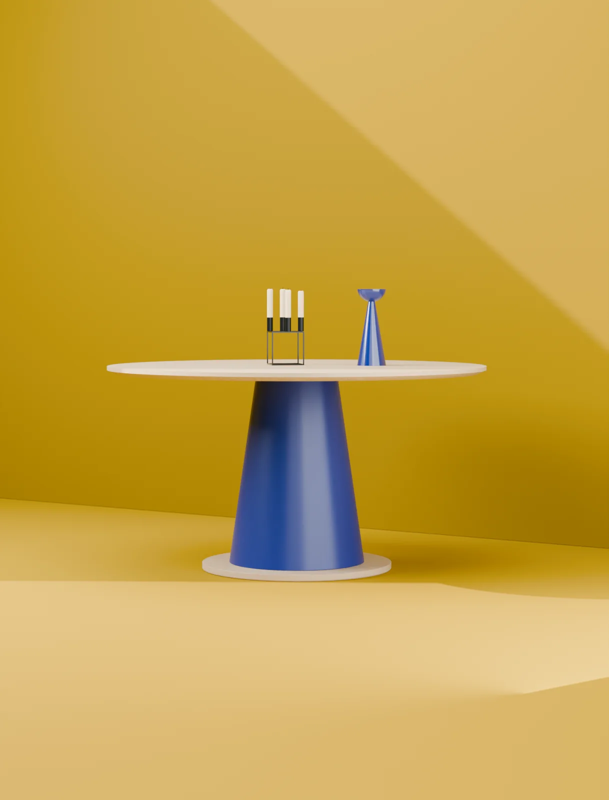 Tavolo con piano in frassino e base a cono laccata cobalto su un set senape: render d'arredo