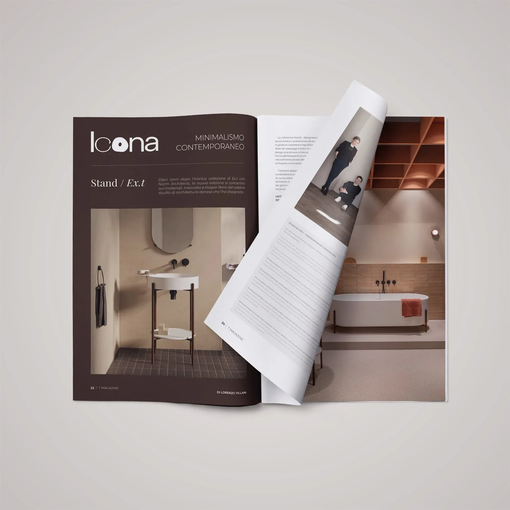 Doppia pagina Icona sul minimalismo contemporaneo con le foto di un bagno e di un lavabo su fondo scuro: impaginato di T Magazine